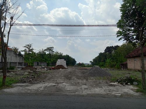 foto gerbang perumahan GREEN JOMBANG REGENCY 2