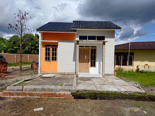 foto contoh rumah perumahan Bratanata Residence 8