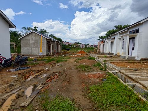 foto posisi tengah perumahan Bratanata Residence 9