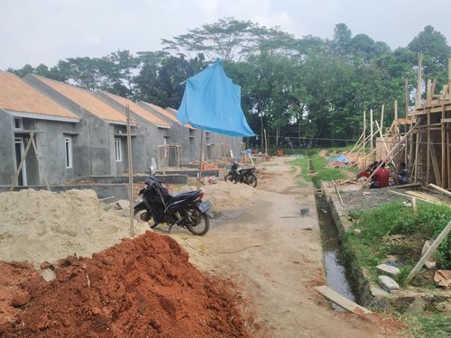 foto gerbang perumahan Griya Alzea 2