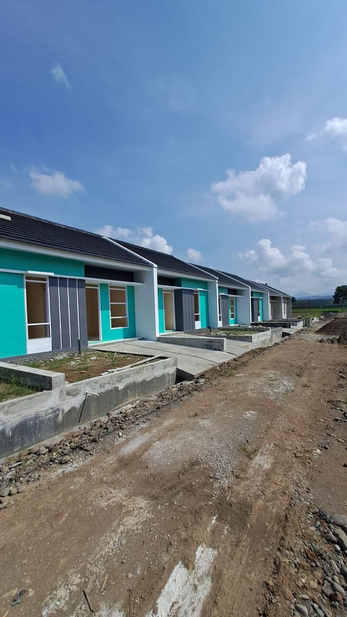 foto tampak rumah tipe D subsidi perumahan GONDANG VILLAGE