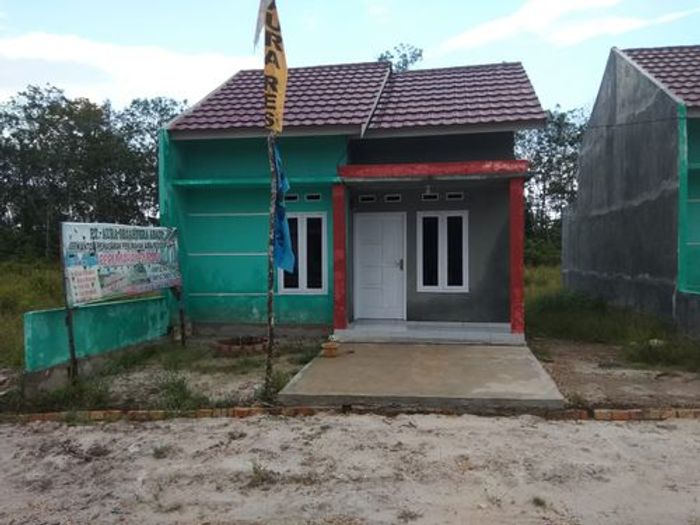foto tampak rumah tipe 36 perumahan Aura Resident 2 (pengembangan)