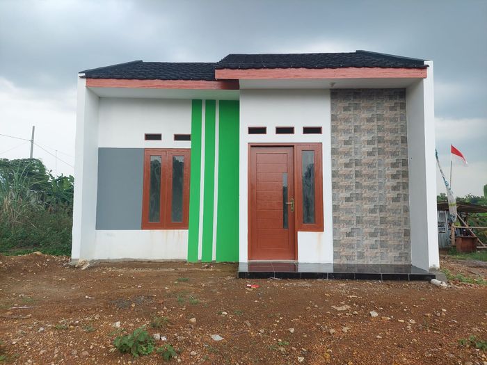 foto tampak rumah tipe 32/72 Blok A perumahan Perumahan Subsidi Cahaya Green