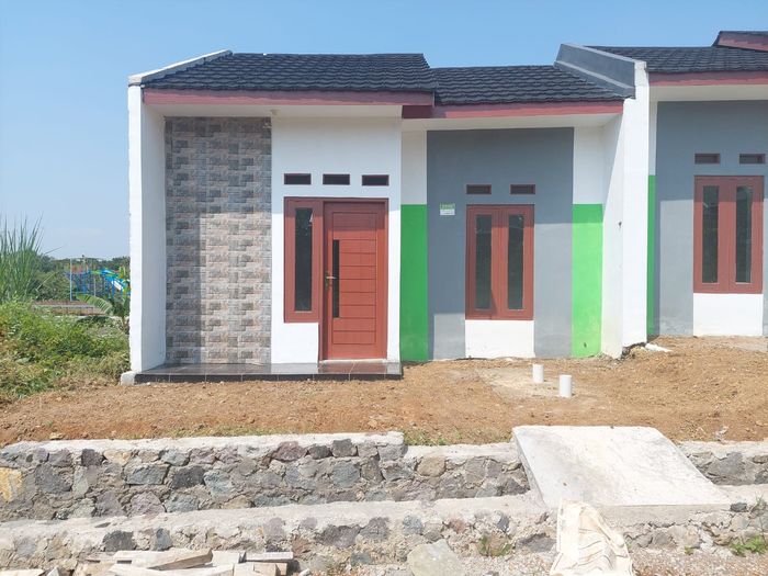 foto tampak rumah tipe B42 perumahan Perumahan Subsidi Cahaya Green