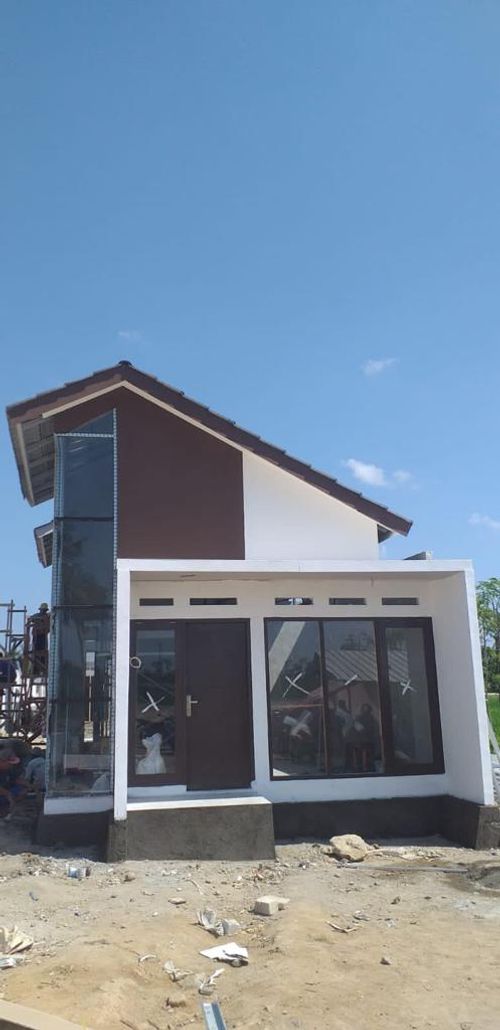 foto contoh rumah perumahan AURORA GRAHA
