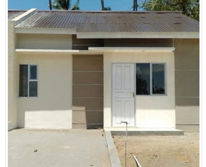 foto tampak rumah tipe 36/105 perumahan DE'PREMIUM MATUNGKAS TAHAP 2