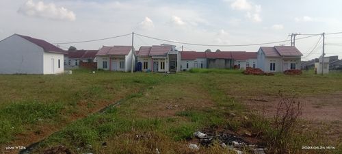foto posisi tengah perumahan GRAND PRATAMA JAYA 1 TAHAP 2
