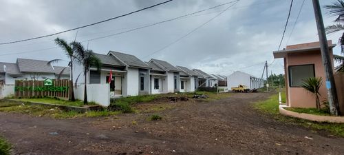 foto gerbang perumahan PUYUNG REGENCY TAHAP II