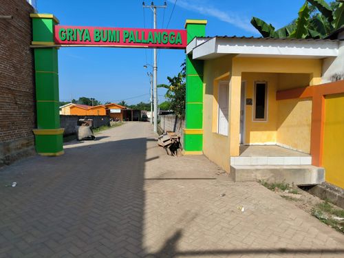 foto gerbang perumahan PERUMAHAN GRIYA BUMI PALLANGGA