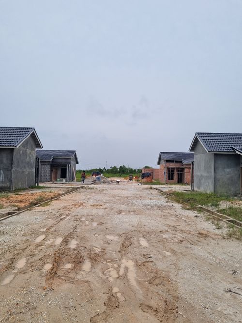 foto posisi tengah perumahan PONDOK INDAH RESIDENCE