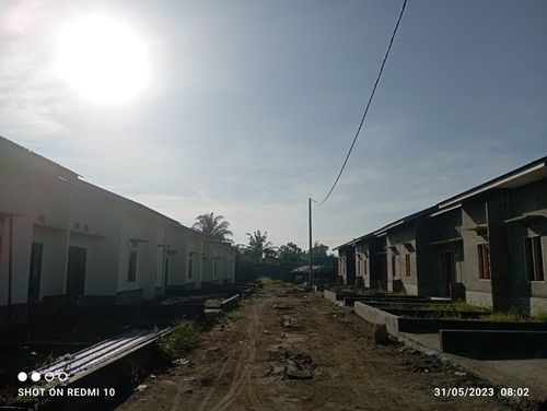foto posisi tengah perumahan KOTA BARU SRIGUNTING