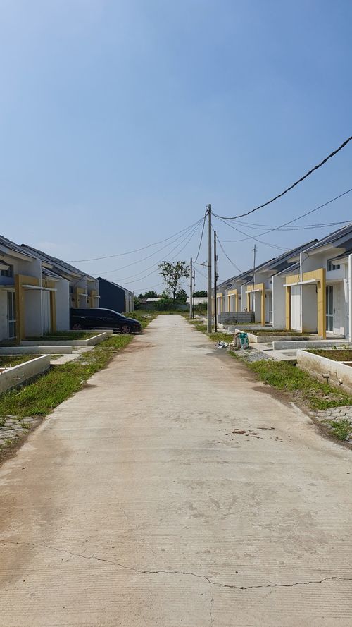 foto posisi tengah perumahan Grand Sukatani Residence