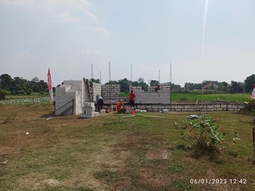 foto contoh rumah perumahan Graha Permata Pucangsimo