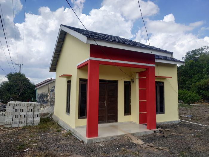 foto tampak rumah tipe 36 perumahan GRIYA ADELLIN UTAMA BATI-BATI