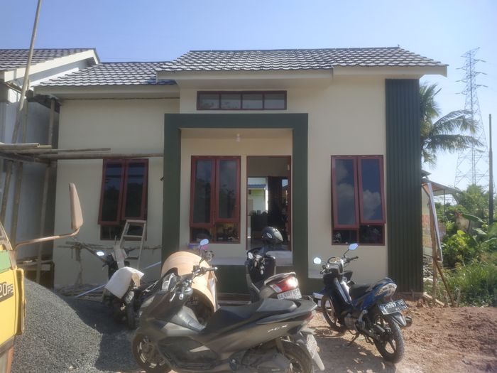 foto tampak rumah tipe 36 perumahan RAUTAMA RESIDANCE