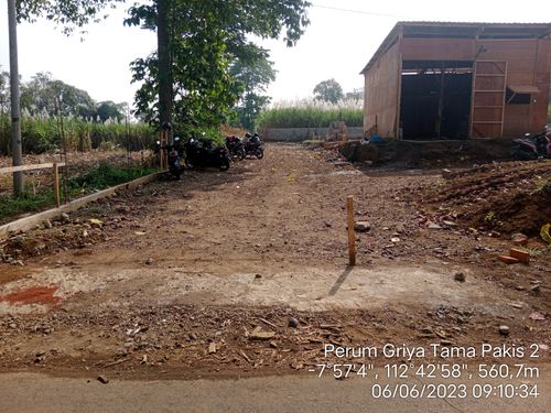 foto gerbang perumahan GRIYA TAMA PAKIS 2