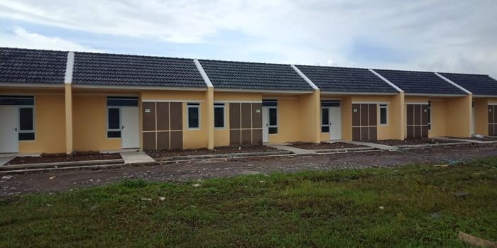 foto tampak rumah tipe T 22 perumahan PUTERACO GADING TIMUR RANCAEKEK