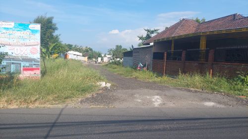 foto gerbang perumahan PERUMAHAN GENDIS REGENCY 3