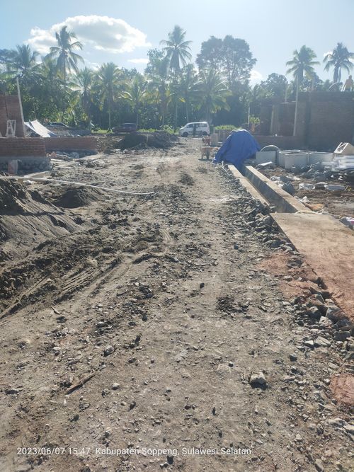 foto posisi tengah perumahan Mario Residence
