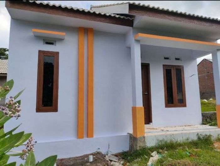 foto tampak rumah tipe 36 / 85 perumahan AKASIAGIRI LAND