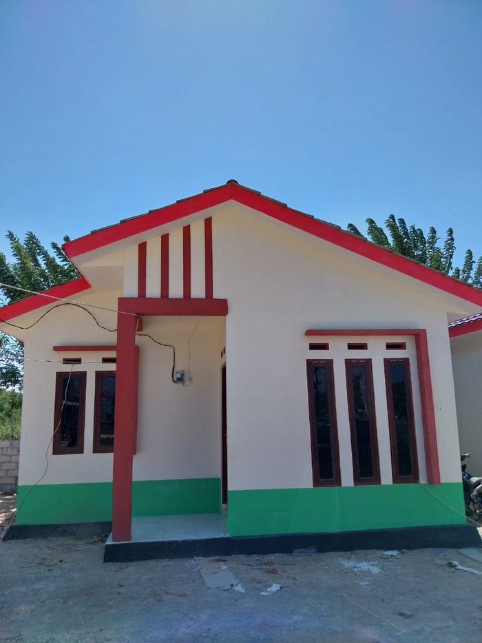 foto tampak rumah tipe 36 perumahan Regas Indah