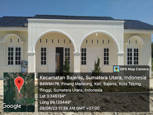 foto posisi tengah perumahan ROYAL PALACE