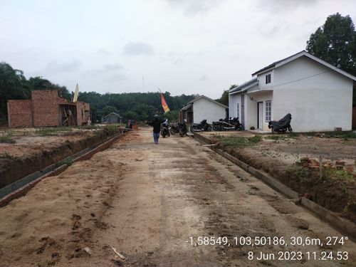 foto posisi tengah perumahan PESONA SIGINJAI