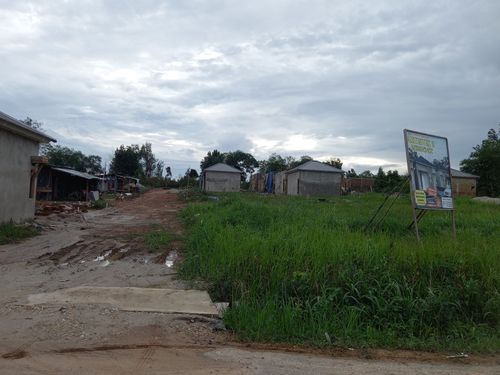 foto gerbang perumahan Artistik Residence 2