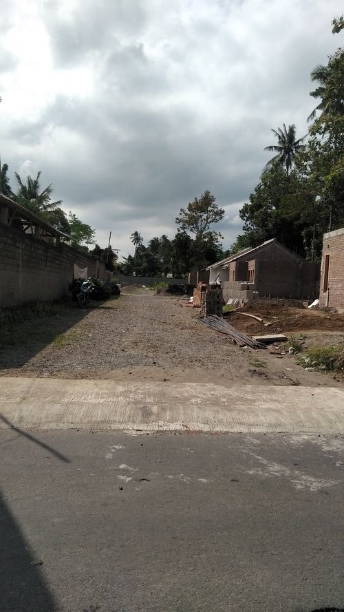 foto gerbang perumahan GRIYA JIWUT ASRI