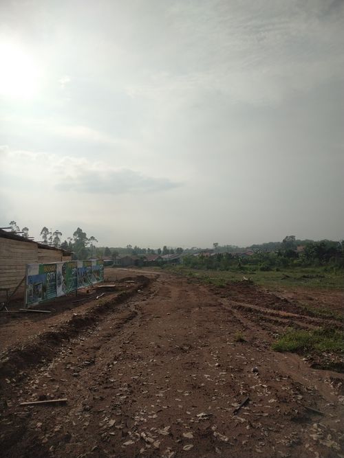 foto gerbang perumahan RAYHAN CITY