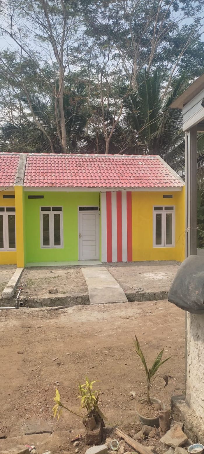 foto tampak rumah tipe KB30/72 perumahan KEMBANG BANJAR