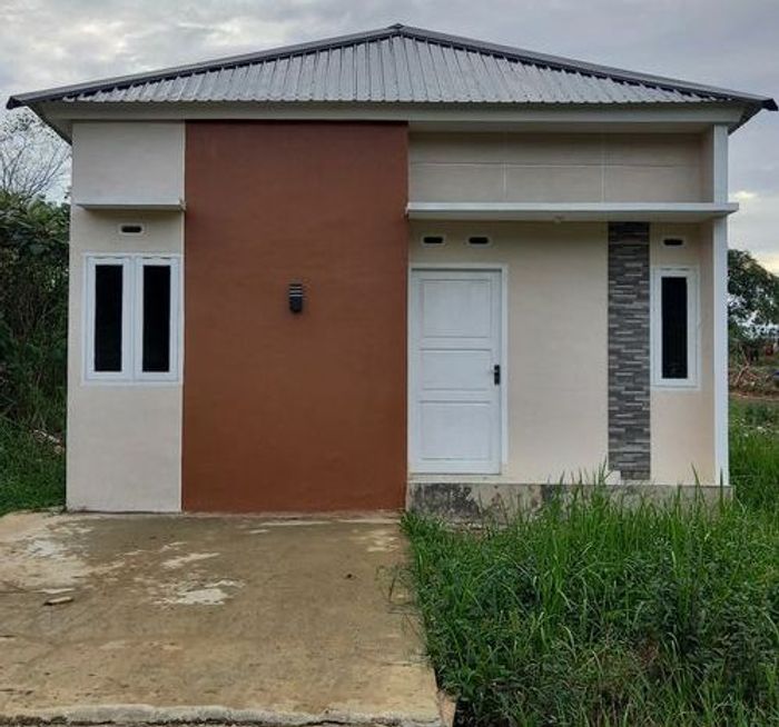 foto tampak rumah tipe RHS 36 perumahan Artistik Residence 2