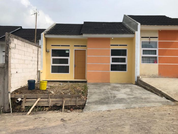 foto tampak rumah tipe 36/72 perumahan GRAHA PESONA MALANGBONG TAHAP III