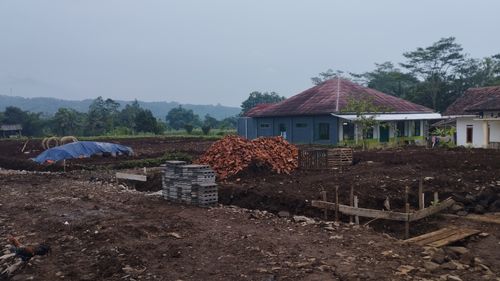 foto posisi tengah perumahan PERMATA RESIDENCE TAHAP II