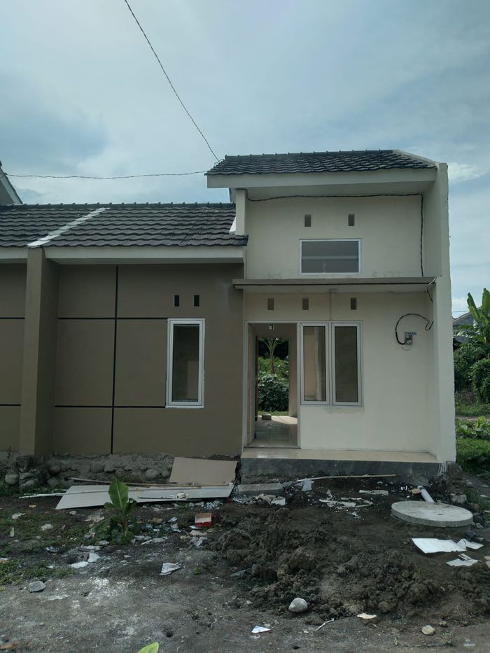 foto tampak rumah tipe 30/60 perumahan Perumahan purnajaya