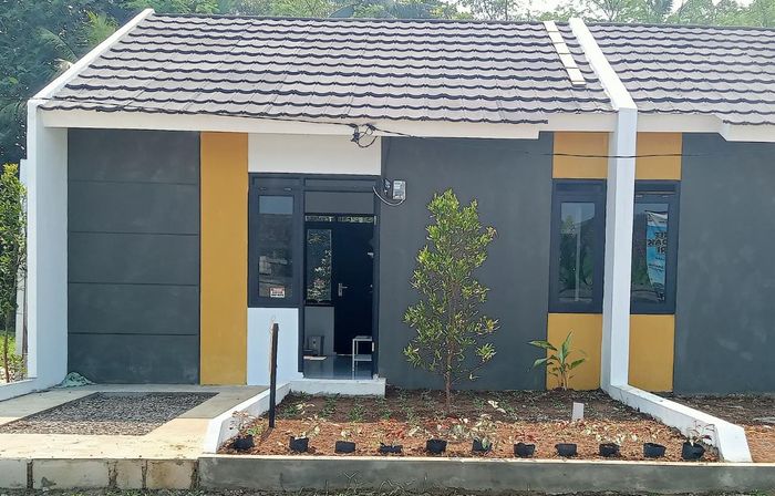 foto tampak rumah tipe 30/60 perumahan BUKIT CIBADAK ASRI
