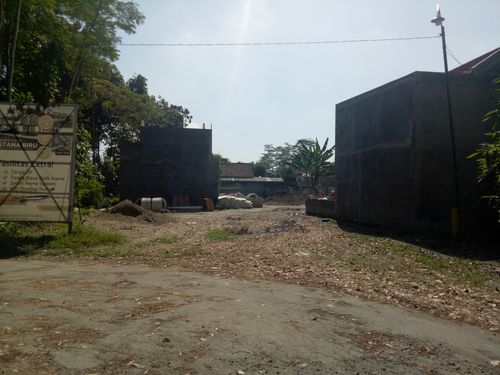 foto gerbang perumahan ISTANA BIRU