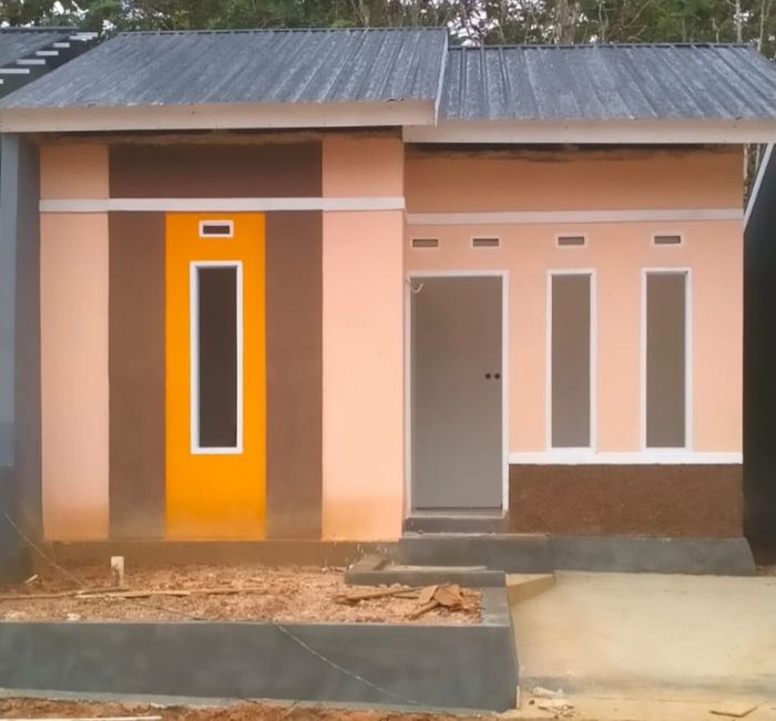 foto tampak rumah tipe 36/98 perumahan GRIYA 21 BANTENG