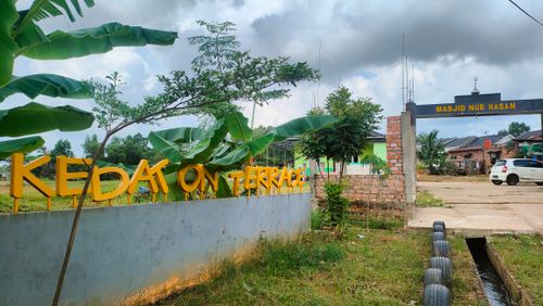 foto gerbang perumahan KEDATON TERRACE