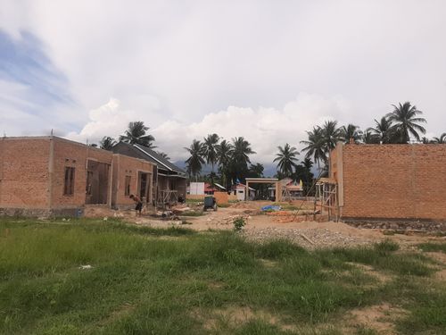 foto posisi tengah perumahan Alana Residence 5