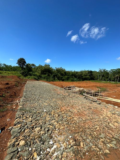 foto posisi tengah perumahan Surade Regency