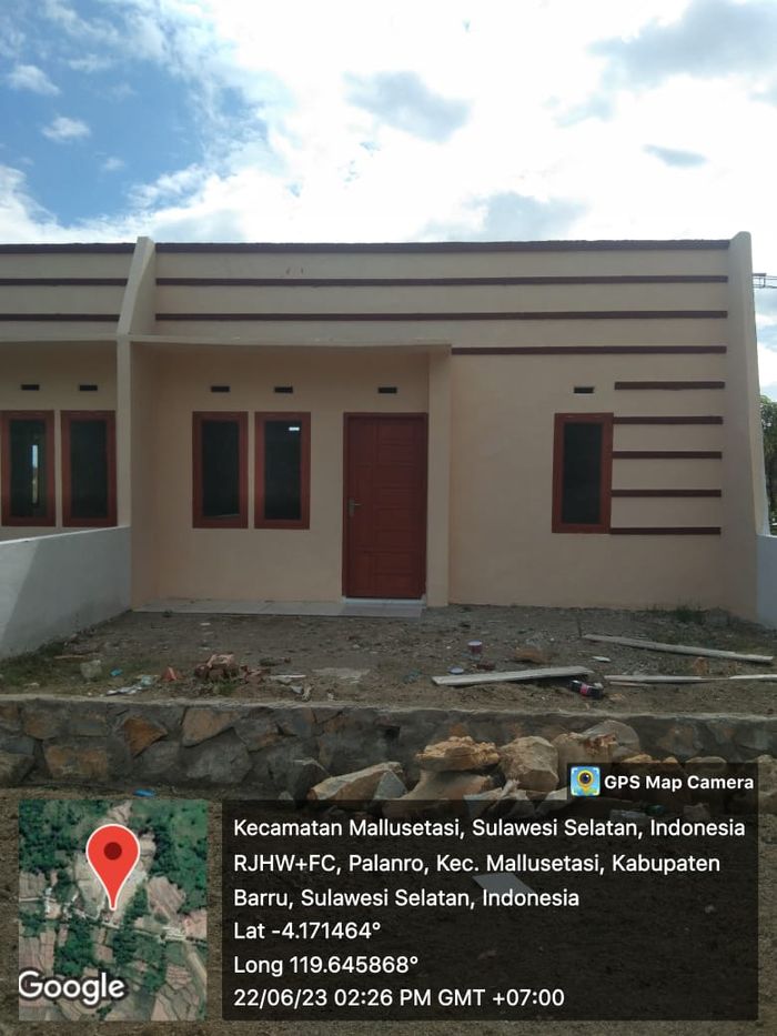foto tampak rumah tipe 36/78 perumahan Bukit Mallawa Mallusetasi