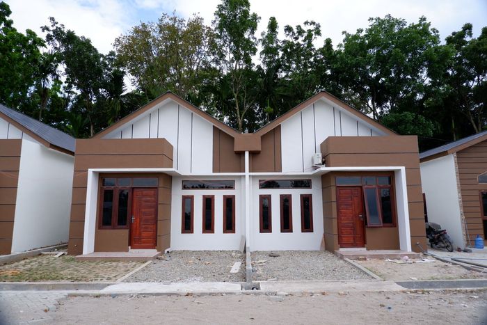 foto tampak rumah tipe Anggrek perumahan LAZTIA LAND BINJAI