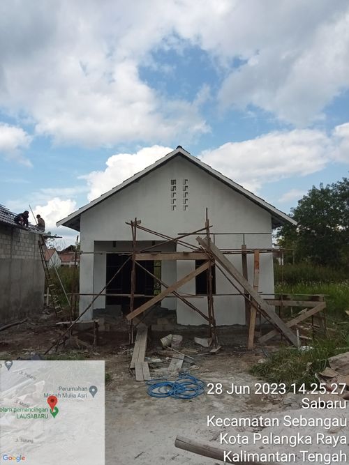 foto contoh rumah perumahan DE HOLLAND RESIDENCE I