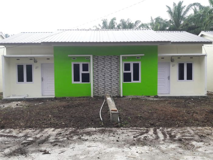 foto tampak rumah tipe Royale perumahan Perumahan Senayan Green Palm