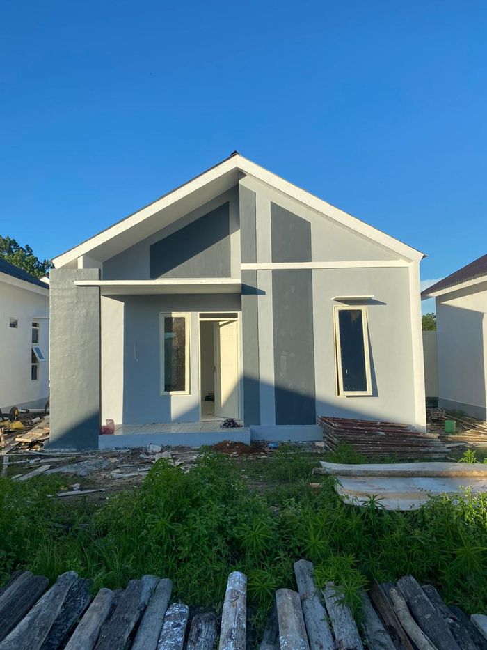 foto tampak rumah tipe 36 perumahan Amora Residence