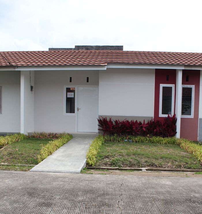 foto tampak rumah tipe Cempaka A perumahan CitraRaya City Cluster Bukit Cempaka