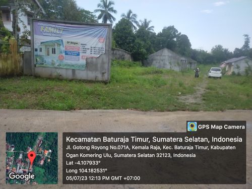 foto gerbang perumahan PERUMAHAN FAMILY RESIDENCE
