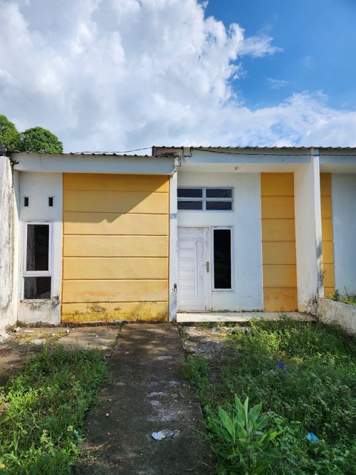 foto contoh rumah perumahan SERENITY GARDEN