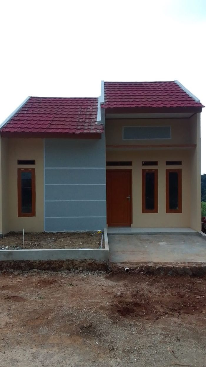 foto tampak rumah tipe 36/60 perumahan BUKIT SAWARGI DARMARAJA